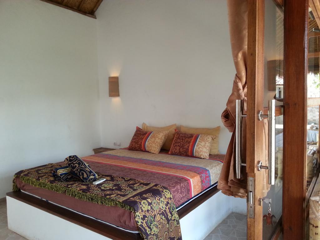 Classico Italiano Bed & Breakfast Gili Air Room photo