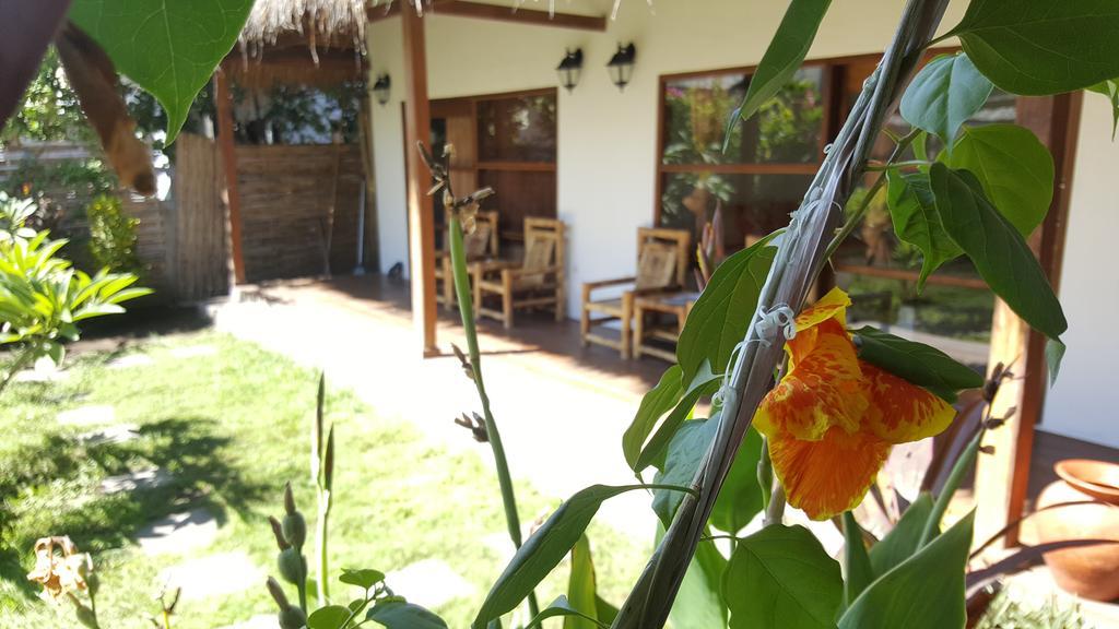 Classico Italiano Bed & Breakfast Gili Air Exterior photo